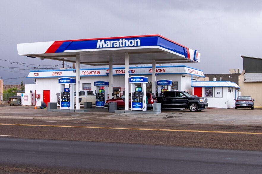 More Photos Of 404 Navajo Blvd, Holbrook Service Station For Sale
