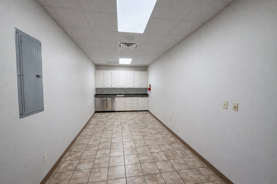 More Photos Of 420 Liberty Park Ct, Flowood Coworking Space