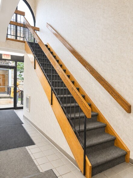 More Photos Of 490 Schooleys Mountain Rd, Hackettstown Office For Sale