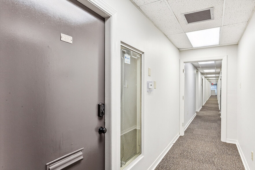 More Photos Of 671 Rosa Ave, Metairie Office For Lease