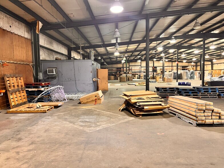 More Photos Of 4067 New Getwell Rd, Memphis Manufacturing For Sale