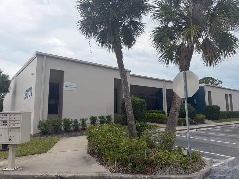 More Photos Of 15201 Roosevelt Blvd, Clearwater Unknown For Lease