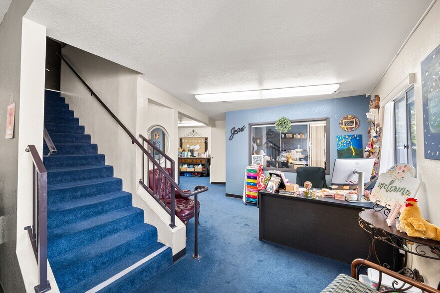 More Photos Of 9944 Highland Ave, Rancho Cucamonga Religious Facility For Lease