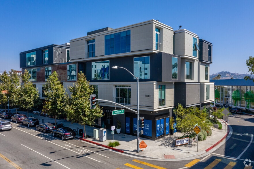 More Photos Of 8820 Washington Blvd, Culver City Freestanding For Lease