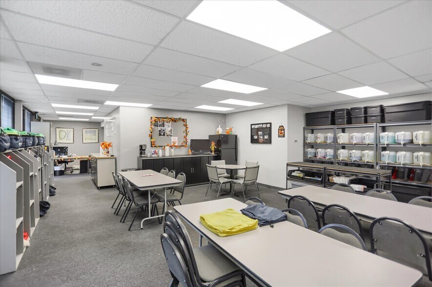 More Photos Of Iliff Office Park, Aurora Office For Sale