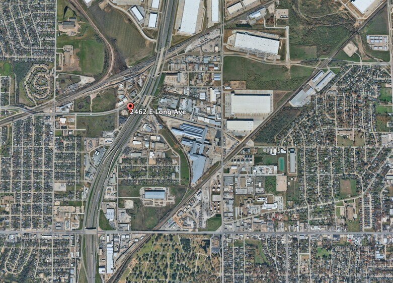 More Photos Of 2462 E Long Ave, Fort Worth Office For Sale