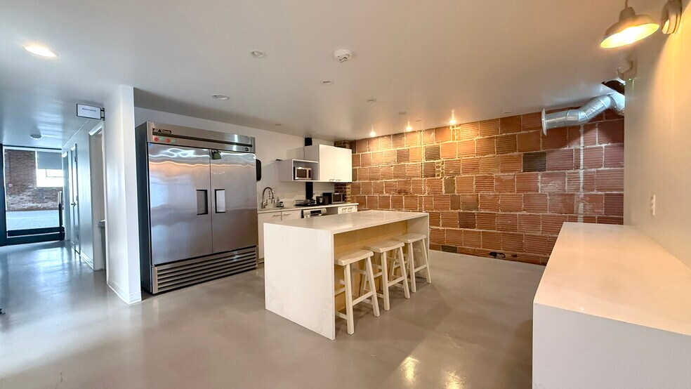 More Photos Of 1062 Delaware St, Denver Land For Lease