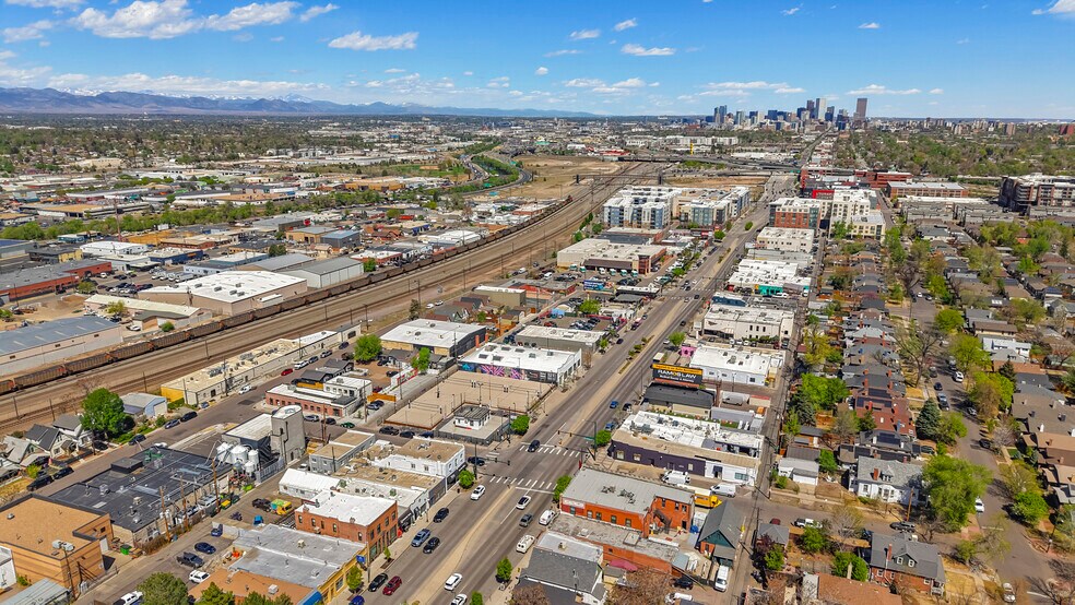 More Photos Of 1401 S Broadway, Denver Storefront Retail Office For Sale