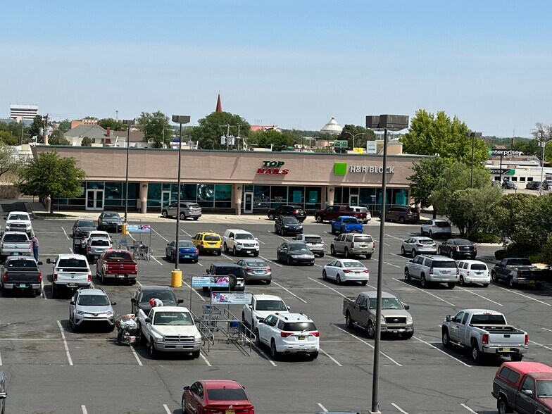 More Photos Of 1100 S Main St, Roswell Restaurant For Sale