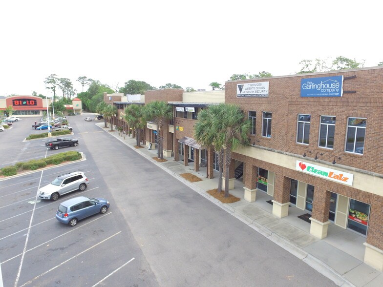 More Photos Of 2127 Boundary St, Beaufort Unknown For Lease