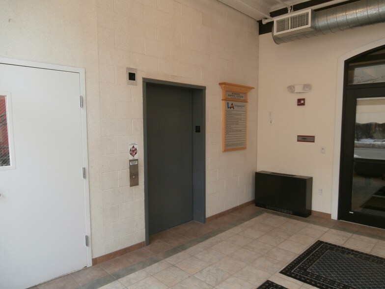 More Photos Of 415 Lisbon St, Lewiston Office For Sale