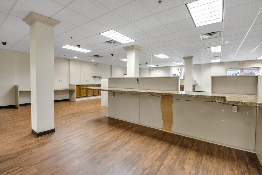 More Photos Of 2-85 Bristol Ln, Ellicottville General Retail For Lease