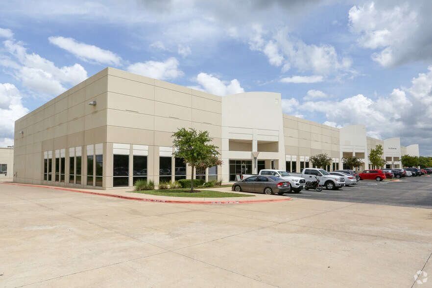 Primary Photo Of 1340 Airport Commerce Dr, Austin Flex For Lease