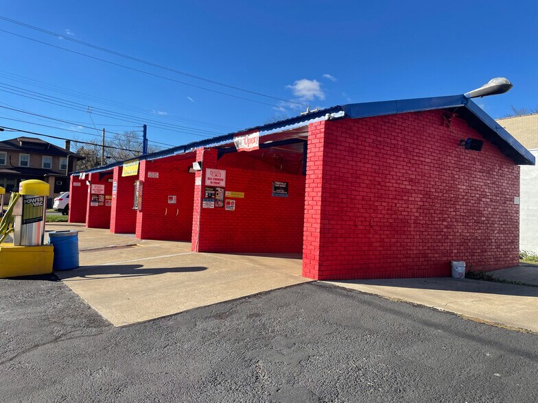 More Photos Of 3500 4th Ave, Beaver Falls Carwash For Sale