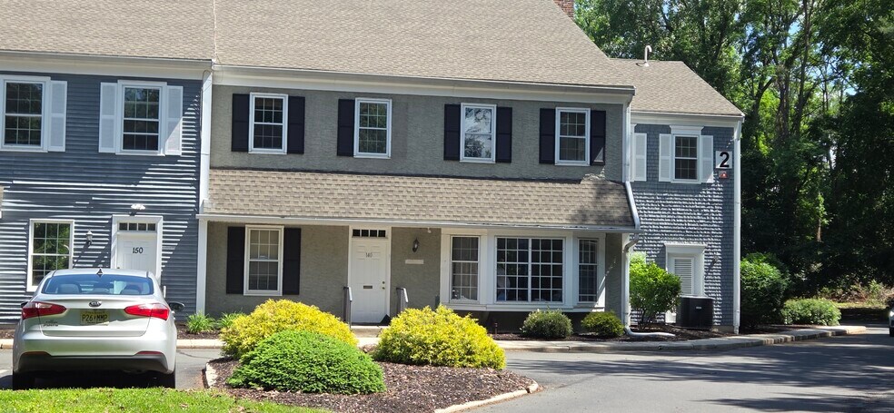 More Photos Of 168 Franklin Corner Rd, Lawrenceville Office For Sale