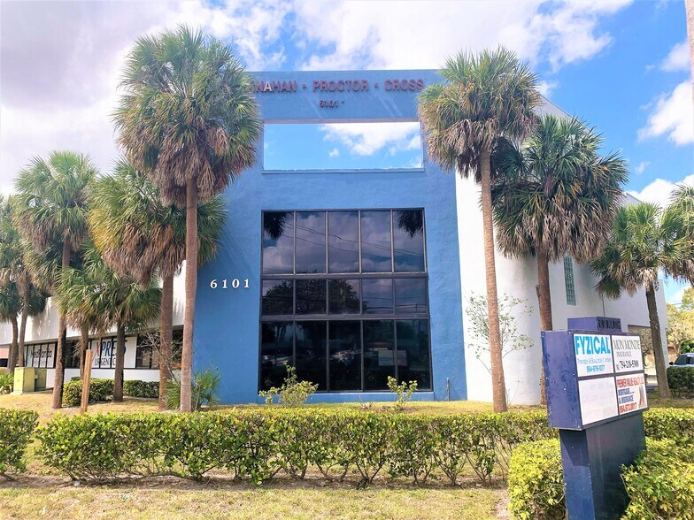 Primary Photo Of 6101 W Atlantic Blvd, Margate Medical For Lease