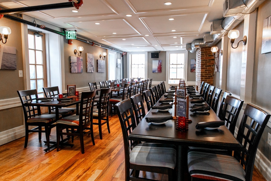 More Photos Of 1718 Thames St, Baltimore Storefront Retail Residential For Lease