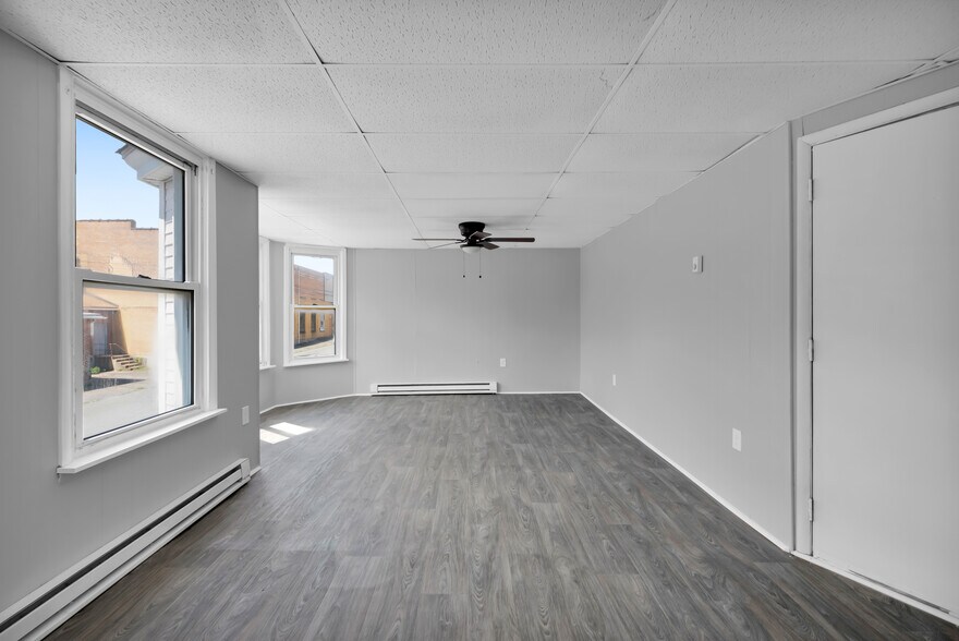 More Photos Of 52 W Ludlow St, Summit Hill Apartments For Sale