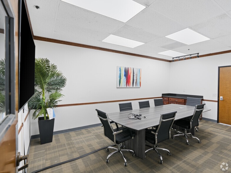 More Photos Of 205 E Alma Ave, San Jose Warehouse For Lease