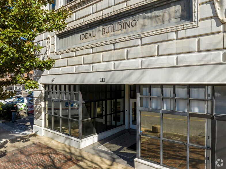 More Photos Of 111 19th St N, Birmingham Apartments For Sale