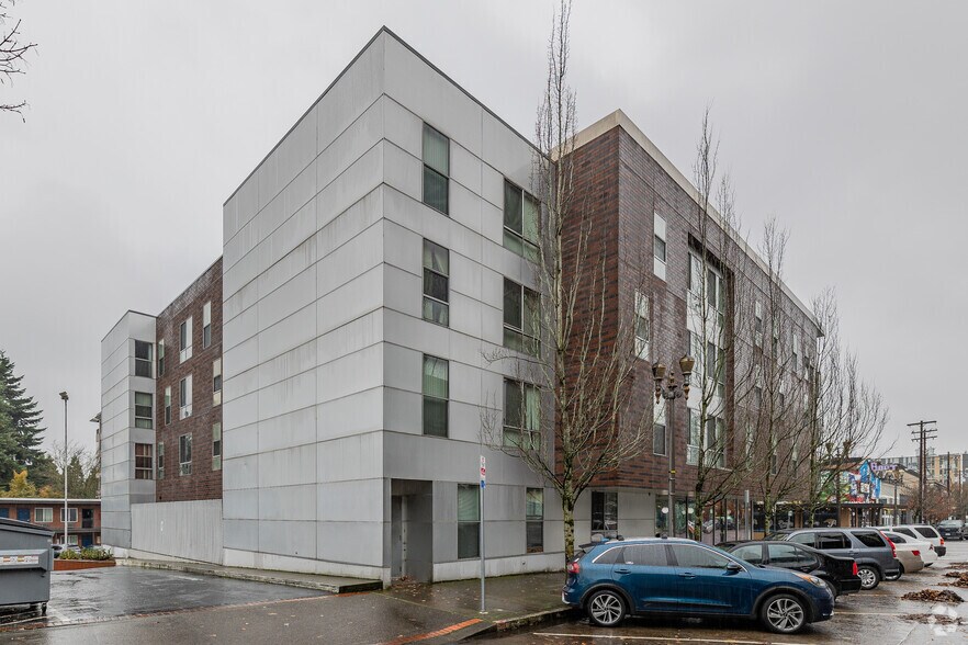 More Photos Of 621 Broadway St, Vancouver Apartments For Lease