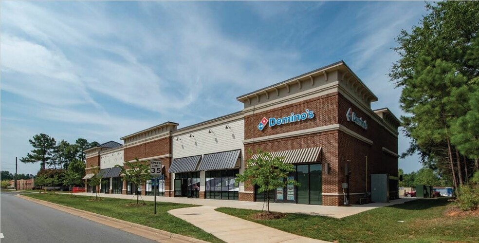 Primary Photo Of 974 South Point Rd, Belmont Storefront For Lease