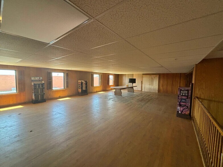 More Photos Of 101 S Grant St, Amarillo Industrial For Sale