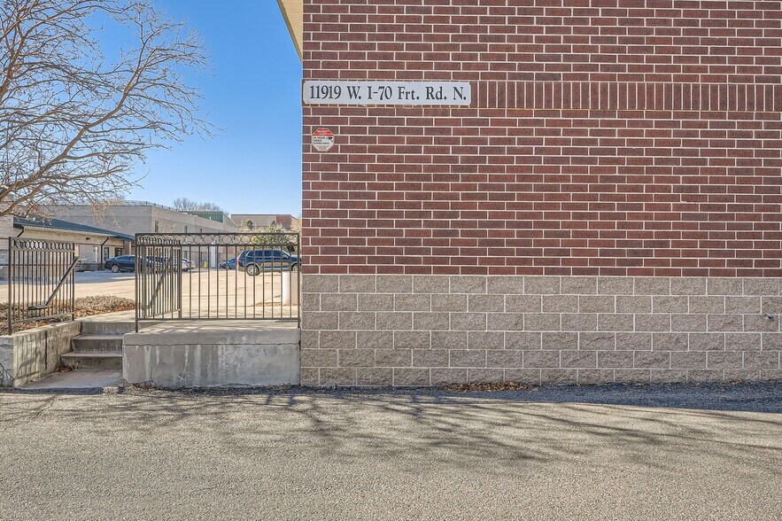 More Photos Of 11919 W I-70 N, Wheat Ridge Warehouse For Sale