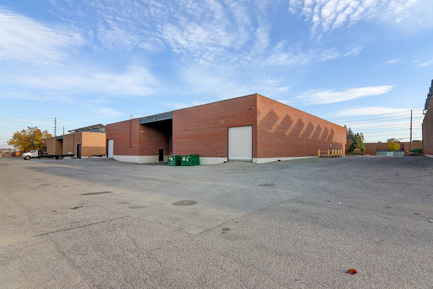 Primary Photo Of 34 Riviera Dr, Markham Manufacturing For Lease