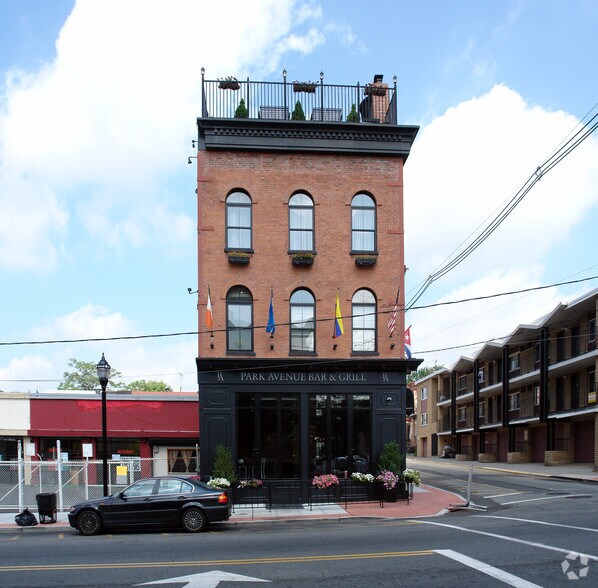 More Photos Of 3417 Park Ave, Weehawken Restaurant For Sale