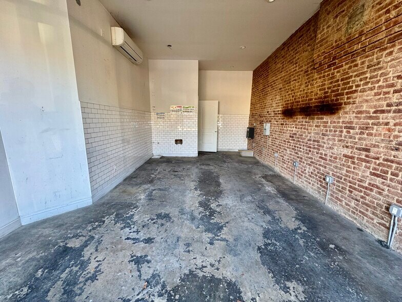 More Photos Of 539 Rogers Ave, Brooklyn Storefront Retail Residential For Lease