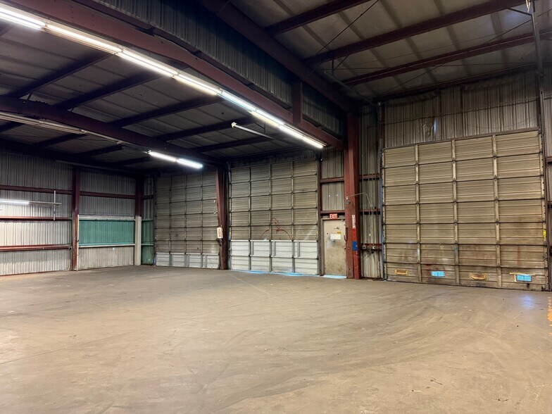 More Photos Of 1441 Richards Blvd, Sacramento Service For Lease