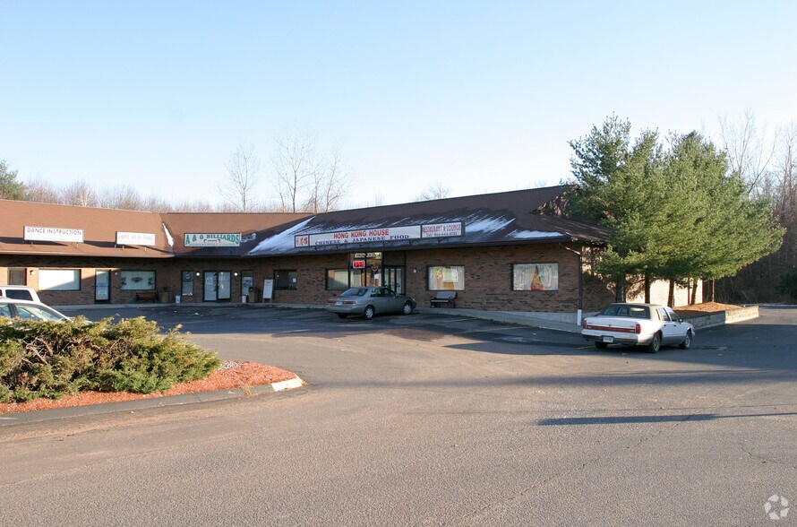 More Photos Of 915 Sullivan Ave, South Windsor Unknown For Lease