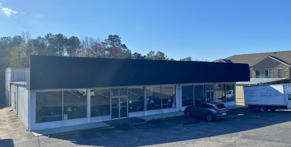 More Photos Of 6006 Two Notch Rd, Columbia Freestanding For Sale