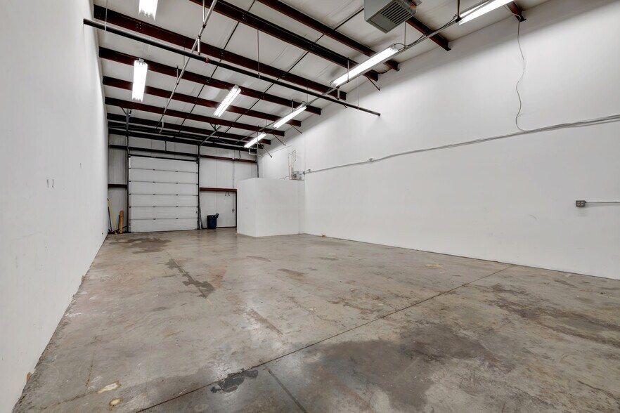 More Photos Of 73 Albe Dr, Newark Warehouse For Lease