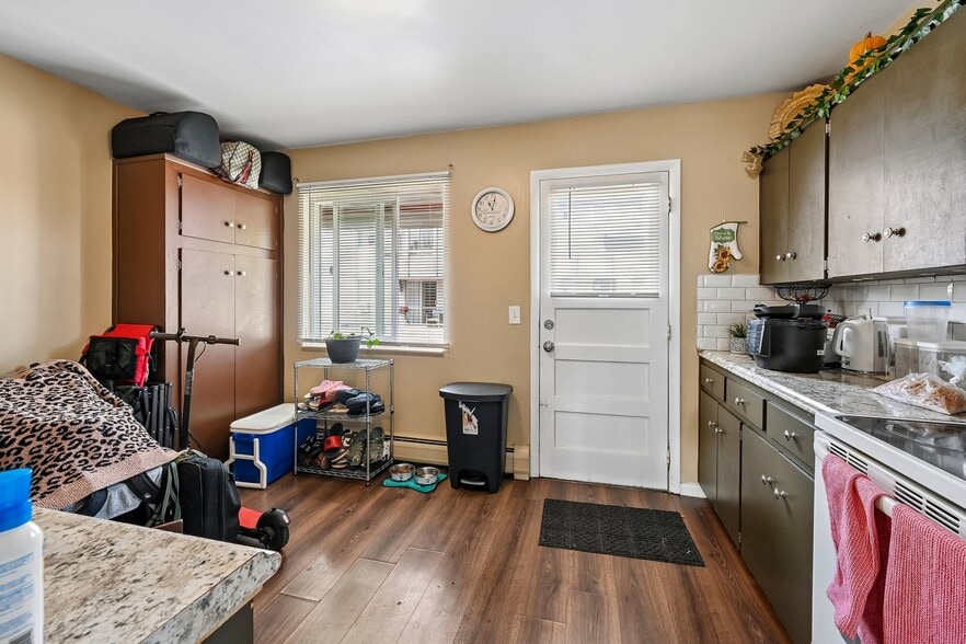 More Photos Of 5250 E Warren Ave, Denver Apartments For Sale