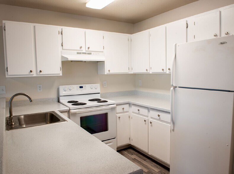 More Photos Of 723 SE 60th Ave, Portland Apartments For Sale