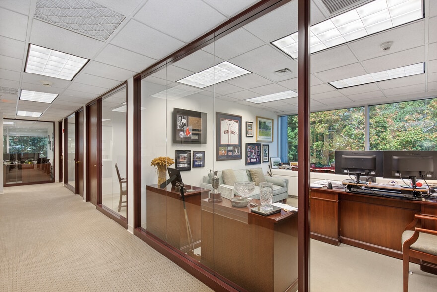 More Photos Of 9 Old Kings Hwy S, Darien Office For Lease