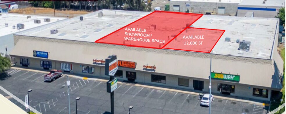 Primary Photo Of 2448-2452 N Clovis Ave, Fresno Showroom For Lease