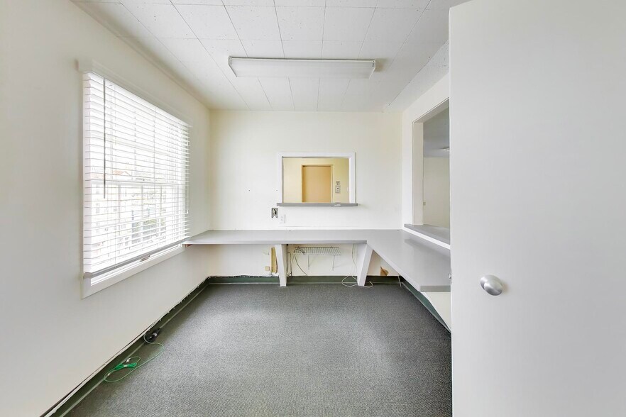 More Photos Of 345 W Portal Ave, San Francisco Medical For Lease