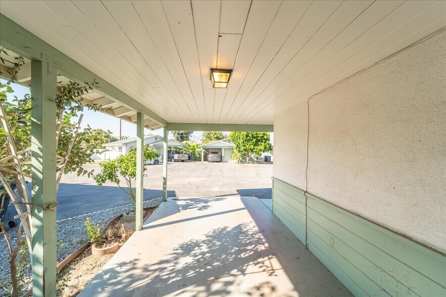 More Photos Of 171 N Hemet St, Hemet Apartments For Sale