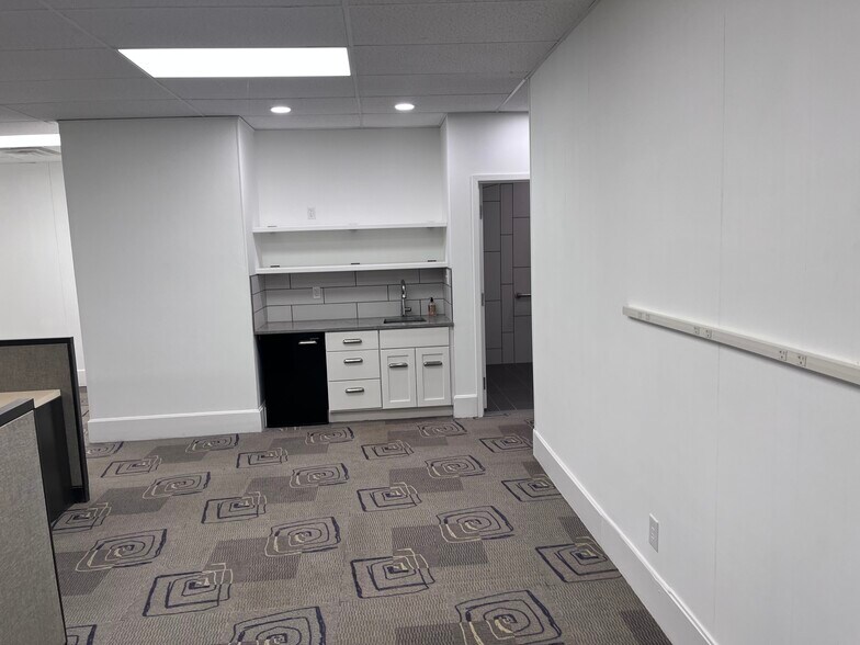 More Photos Of 239 Haywood St, Asheville Office For Lease