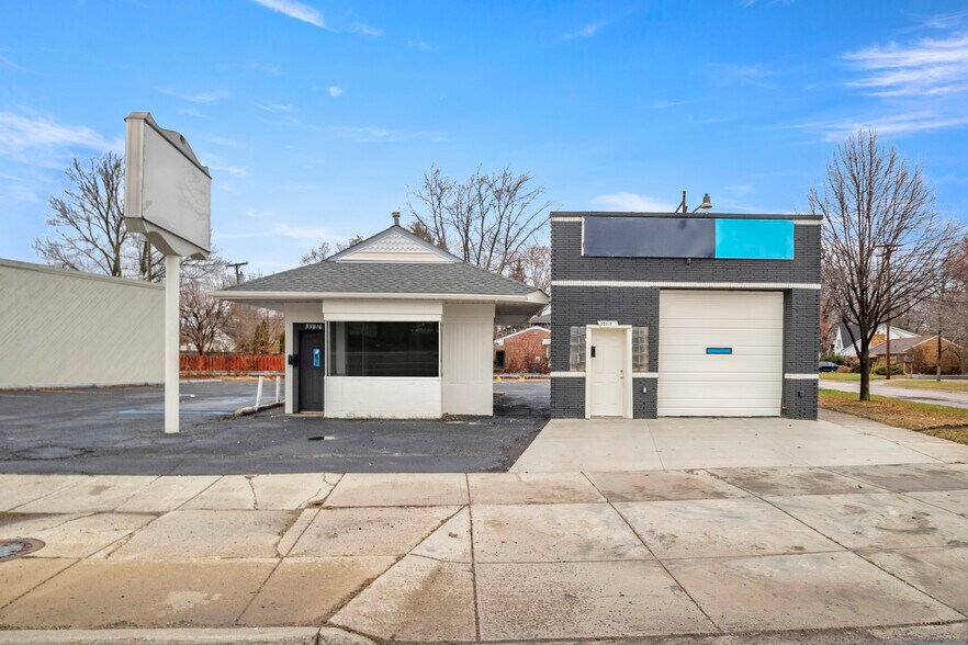 More Photos Of 35812 W Michigan Ave, Wayne Carwash For Lease