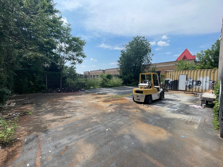 More Photos Of 91-95 Cliff St, Paterson Warehouse For Sale