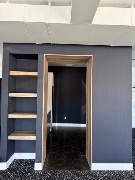 More Photos Of 101 McHenry Ave, Modesto Freestanding For Lease