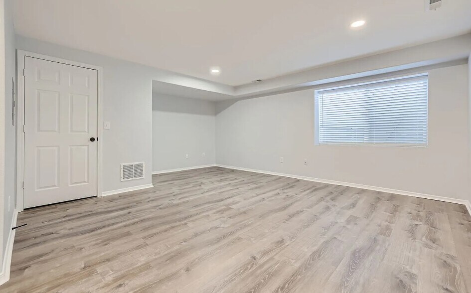 More Photos Of 5925-5943 University Village Vw, Colorado Springs Apartments For Sale