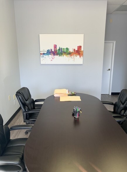 More Photos Of 1455-1465 S Reynolds Rd, Toledo Storefront Retail Office For Lease