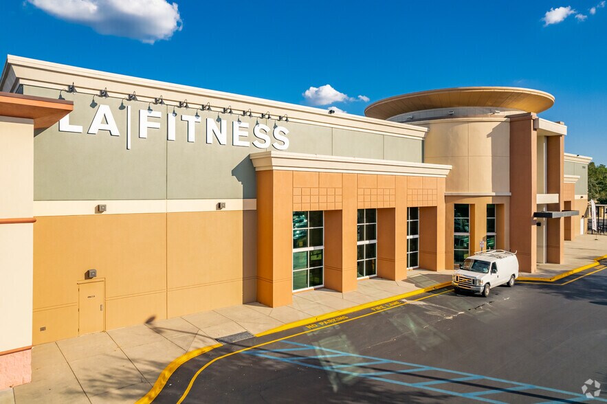 More Photos Of 17631-17751 N Dale Mabry Hwy, Lutz Unknown For Lease