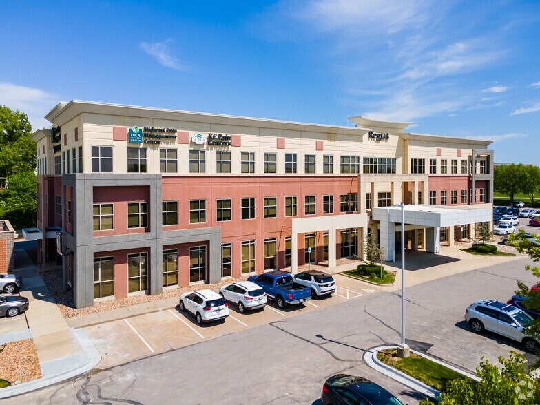 More Photos Of 200 NE Missouri Rd, Lee's Summit Coworking Space