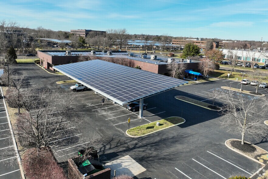 More Photos Of 813 East Gate Dr, Mount Laurel Office For Sale